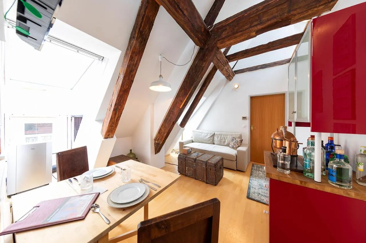 Ferienwohnung Gin-Department Graz Apartment